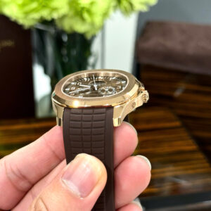 Đồng Hồ Patek Philippe Aquanaut 5261R Replica 1 1 Dây Cao Su Màu Nâu 40mm (3)