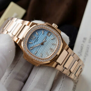 Đồng Hồ Patek Philippe Nautilus 7010R Mặt Xanh Dương Đính Đá Replica 32mm (1)