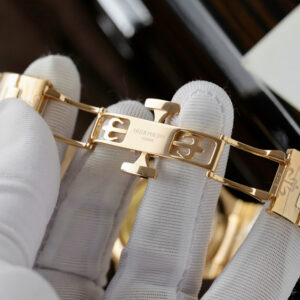 Đồng Hồ Patek Philippe Nautilus 7118 Chế Tác Bọc Vàng Đính Đá Ruby Nhân Tạo (3)