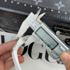 Đồng Hồ Richard Mille RM07-01 Replica Cao Cấp Nhất Đính Đá Màu Trắng Xưởng ZF 36mm (8)