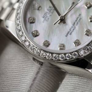Đồng Hồ Rolex DateJust Nữ Đính Đá Mặt Số Xà Cừ Replica Cao Cấp 31mm (3)