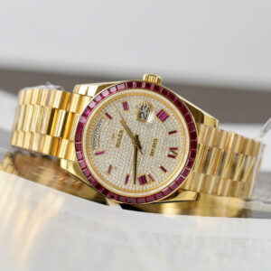 Đồng Hồ Rolex Day-Date 228398TRB Bọc Vàng Đính Kim Cương Moissanite & Ruby Đỏ 40mm (2)