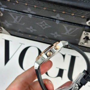 Đồng Hồ Vacheron Constantin Overseas Dual Time 47450 Rep 11 Mặt Đen Xưởng 9F 42mm (10)