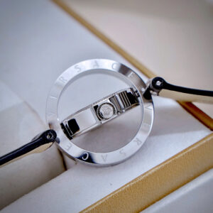 Đồng Hồ Versace Eon Mặt Xoay 360 Độ Nữ Dây Da Màu Đen Mặt Trắng Like Auth 30mm (4)