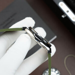 Đồng Hồ Hublot Classic Fusion Chế Tác Titanium Máy SW300 Dây Da Cá Sấu Màu Xanh Lá 42mm (1)