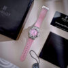 Đồng Hồ Hublot Nữ Đính Full Đá Mặt Xà Cừ Hồng Dây Cao Su Máy Pin Nhật 33mm (4)