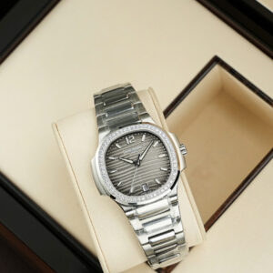Đồng Hồ Patek Philippe Nautilus 7118 Nữ Mặt Xám Đính Đá Replica Nhà Máy 3K 35,2mm (2)