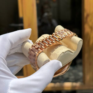 Đồng Hồ Rolex Day-Date 228235 Bọc Vàng Thật Mặt Số Hồng Đính Đá Xưởng GM 40mm (4)