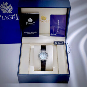 Đồng Hồ Piaget LimeLight Gala Nữ Mặt Tròn Đính Đá Dây Da Màu Đen 32mm (4)