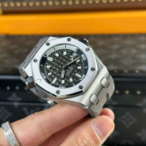 Đồng Hồ Audemars Piguet Royal Oak Offshore 15720 Rep 1 1 Dây Cao Su Màu Xám Nhà Máy APS 42mm (1)