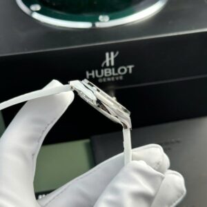 Đồng Hồ Hublot Classic Fusion Mặt Số Trắng Viền Đính Đá Nhà Máy HB 33mm (1)