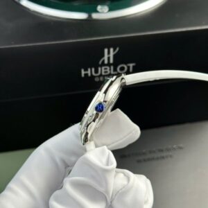 Đồng Hồ Hublot Classic Fusion Mặt Số Trắng Viền Đính Đá Nhà Máy HB 33mm (1)