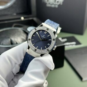 Đồng Hồ Hublot Classic Fusion Replica Mặt Số Xanh BLue Viền Đính Đá 33mm (1)