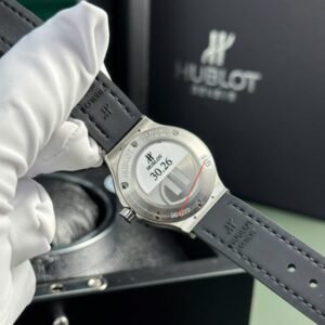 Đồng Hồ Hublot Classic Fusion Titanium Replica Mặt Số Xanh Lá Nhà Máy HB 33mm (1)