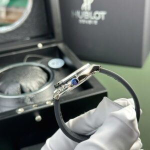 Đồng Hồ Hublot Classic Fusion Titanium Replica Mặt Số Xanh Lá Nhà Máy HB 33mm (1)