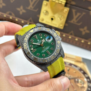 Đồng Hồ Rolex GMT-Master II Diw Replica Cao Cấp Vỏ Carbon Mặt Xanh Lá 40mm (1)