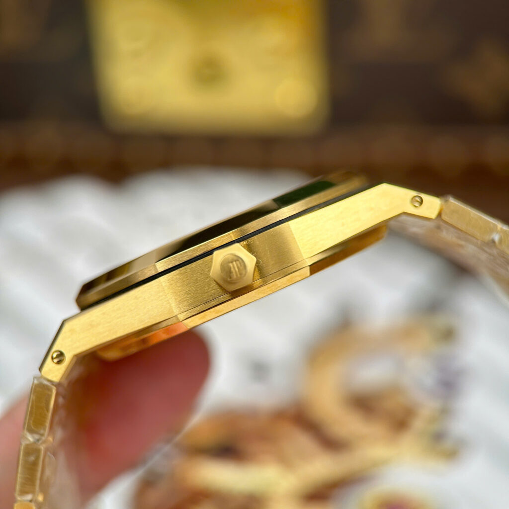 Đồng Hồ Audemars Piguet Royal Oak Jumbo Extra-thin 16204 Màu Vàng Gold Nhà Máy ZF 39mm (1)