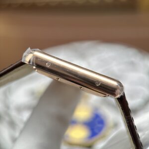 Đồng Hồ Cartier Tank Louis Màu Vàng Hồng Rep 1 1 Dây Da Cá Sấu 27.8×38 (1)