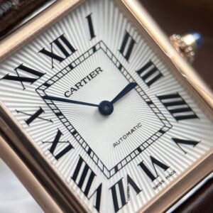 Đồng Hồ Cartier Tank Louis Màu Vàng Hồng Rep 1 1 Dây Da Cá Sấu 27.8×38 (1)