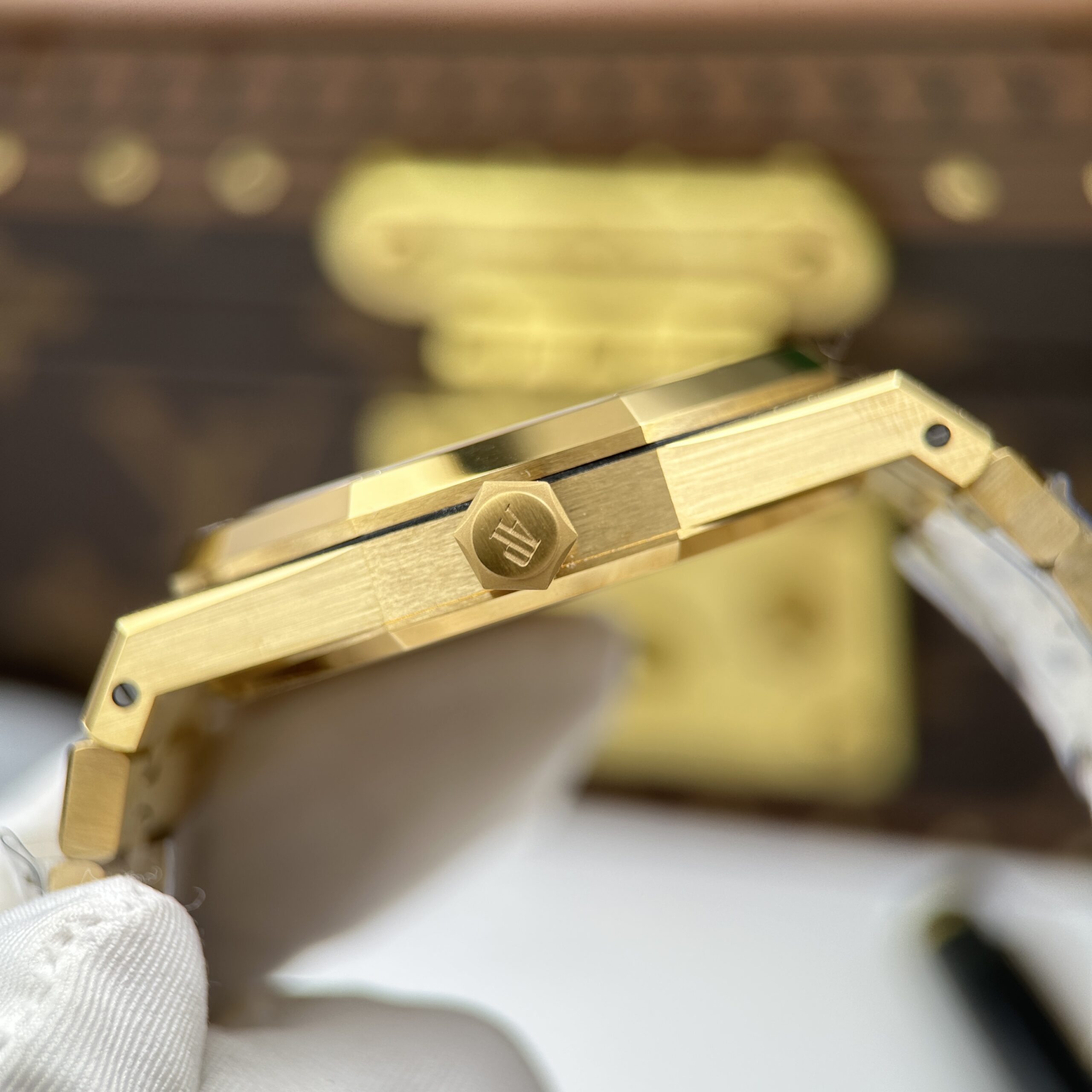 Đồng Hồ Audemars Piguet Royal Oak Frosted Gold Double Balance Wheel Openworked 15412BA Replica Cao Cấp 41mm (2)